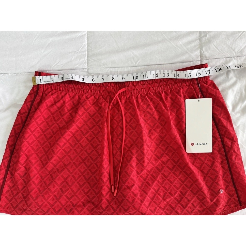 New Lululemon Textured Mesh High-Rise Tennis Skirt Red Size XL Skort Golf Rare - Picture 4 of 11